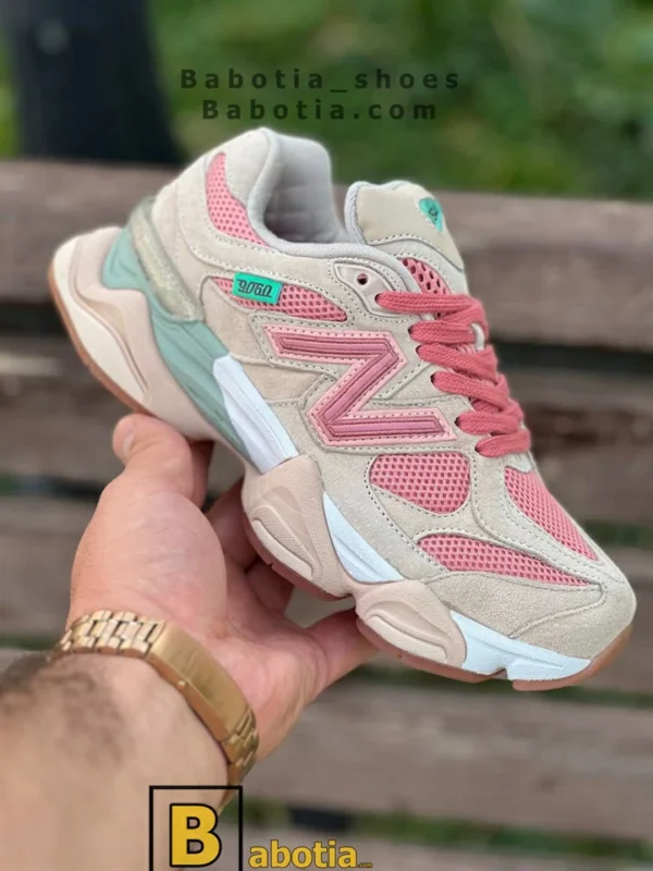 کتونی و کفش اسپرت نیوبالانس 9060 کرم زنانه و دخترانه