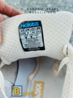 کتونی و کفش اسپرت هوکا کلیفتون 9 کرم مردانه و پسرانه