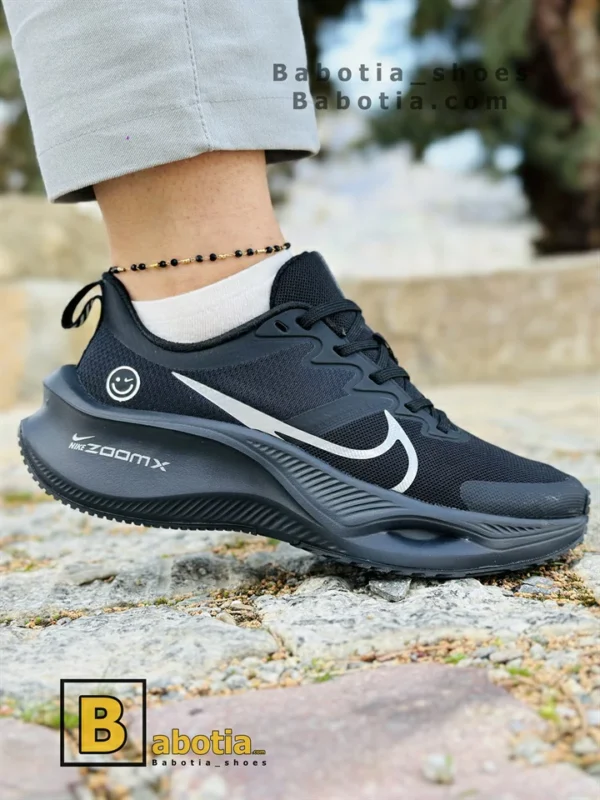 کتونی و کفش اسپرت نایک zoom (لبخند😀 ) مشکی زنانه و دخترانه