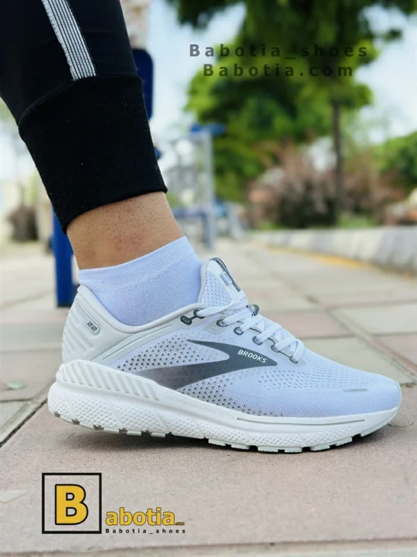 کتونی و کفش اسپرت بروکس آدرنالین جی تی اس 22 [ 22 Adrenaline GTS ] سفید مردانه و پسرانه