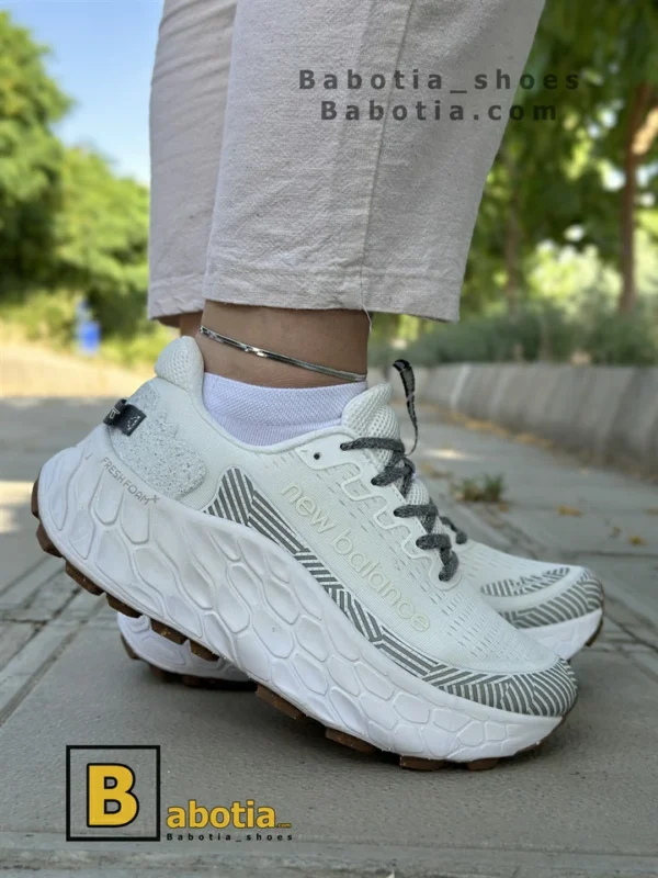 کتونی و کفش اسپرت نیوبالانس تریل V3 سفید زنانه و دخترانه