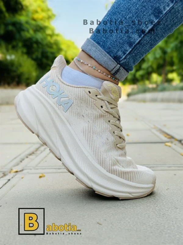 کتونی و کفش اسپرت هوکا کلیفتون 9 کرم زنانه و دخترانه