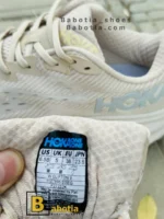 کتونی و کفش اسپرت هوکا کلیفتون 9 کرم زنانه و دخترانه