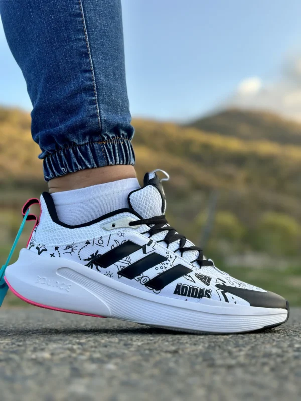 کفش ادیداس مدل آلفابونس سفید