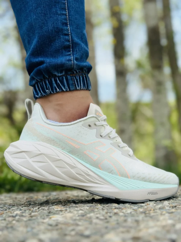 کتونی اسیکس نوا پلاست 4 کرم