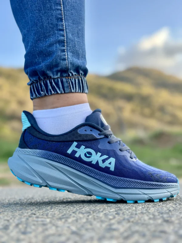 کتونی هوکا چلنجر 7 آبی کاربنی