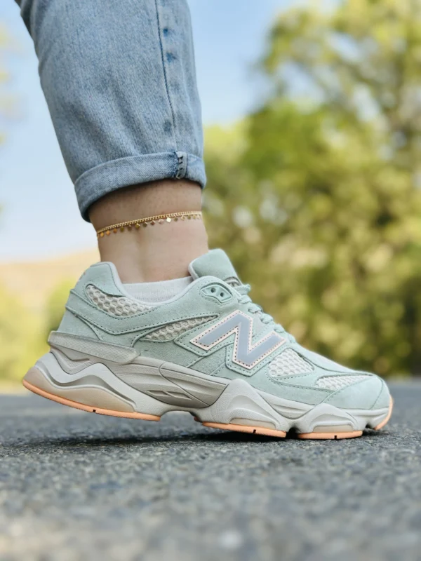 کفش نیوبالانس 9060 سبز کمرنگ