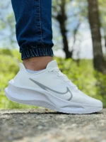 کفش نایک زوم ایکس لبخندی سفید