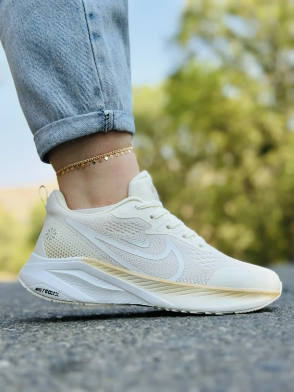 کفش نایک zoom زوم رنگ کرم