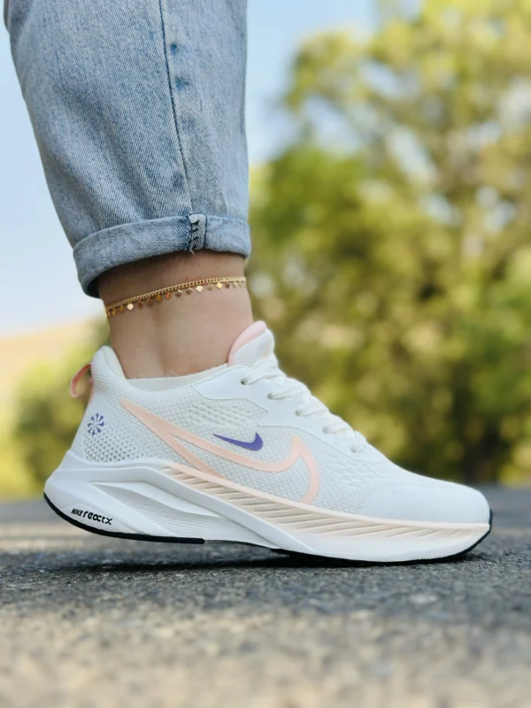 کفش نایک zoom زوم رنگ کرم صورتی