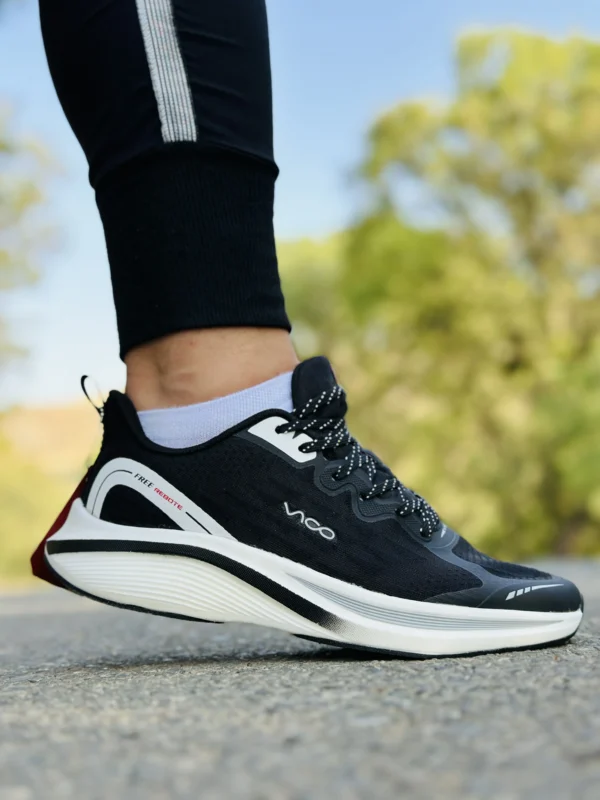 کفش ویکو مدل r3210 مشکی زیره سفید